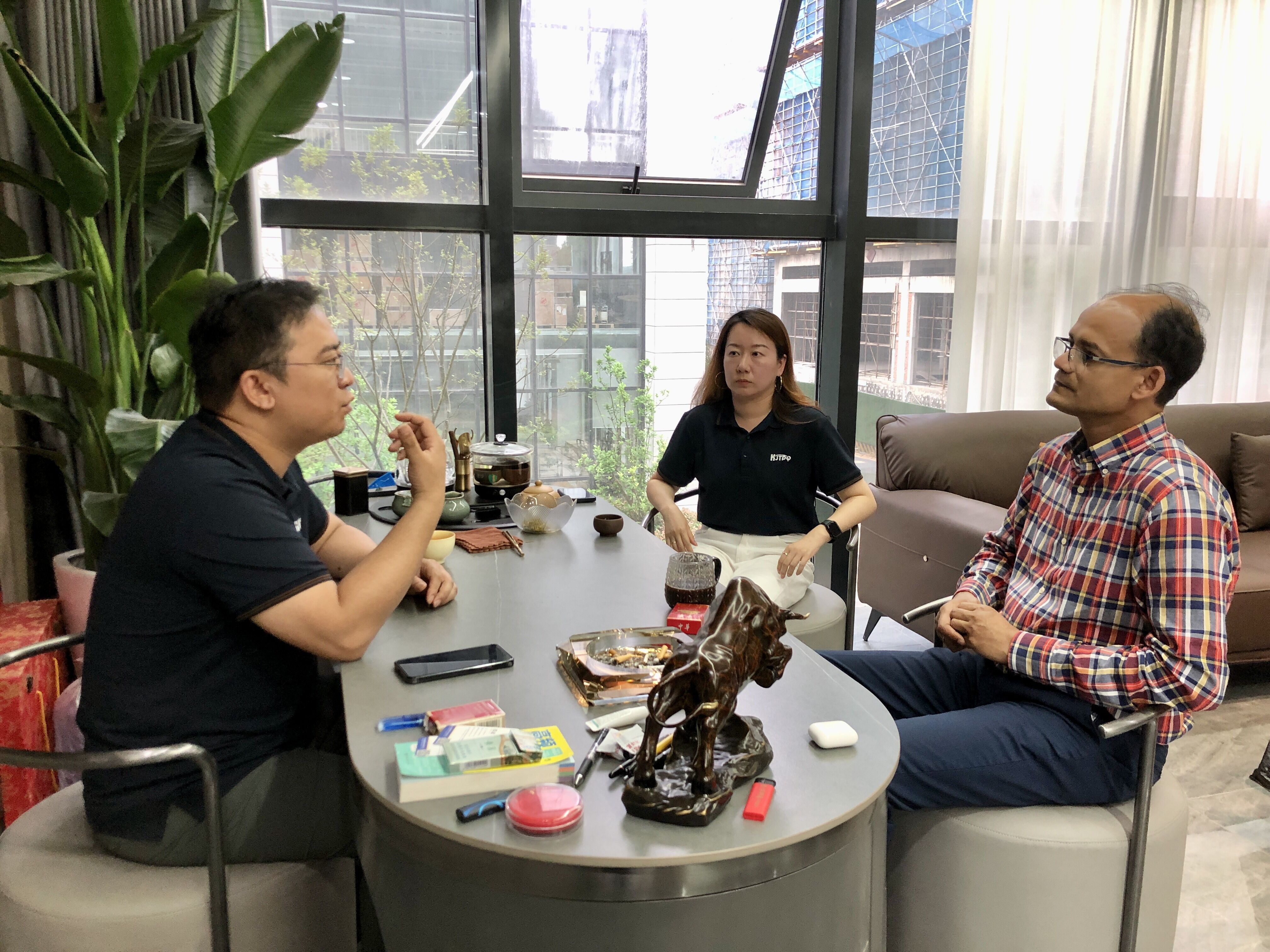 熱烈慶賀俄羅斯客戶(hù)蒞臨我司成功簽約